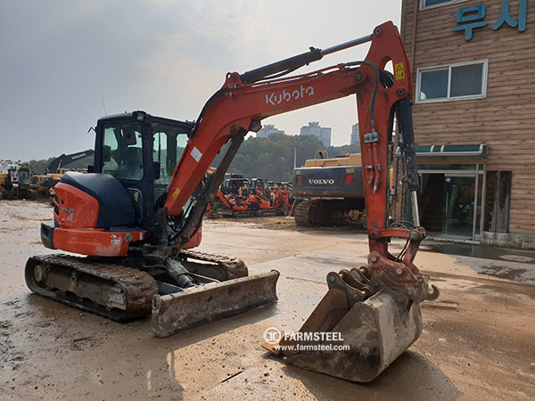 2017 구보다 KX57 미니굴삭기  판매합니다. (8057)