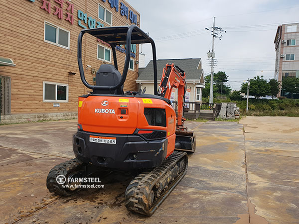 2017  구보다 U-30 미니굴삭기 판매합니다. (6212)