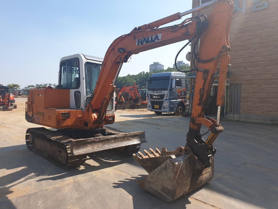 한라 HE50A 굴삭기 판매합니다