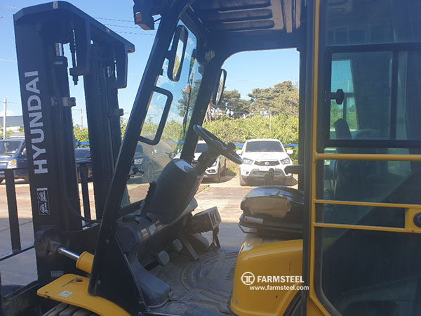 2011  현대  30DE 지게차 판매합니다 (5586)