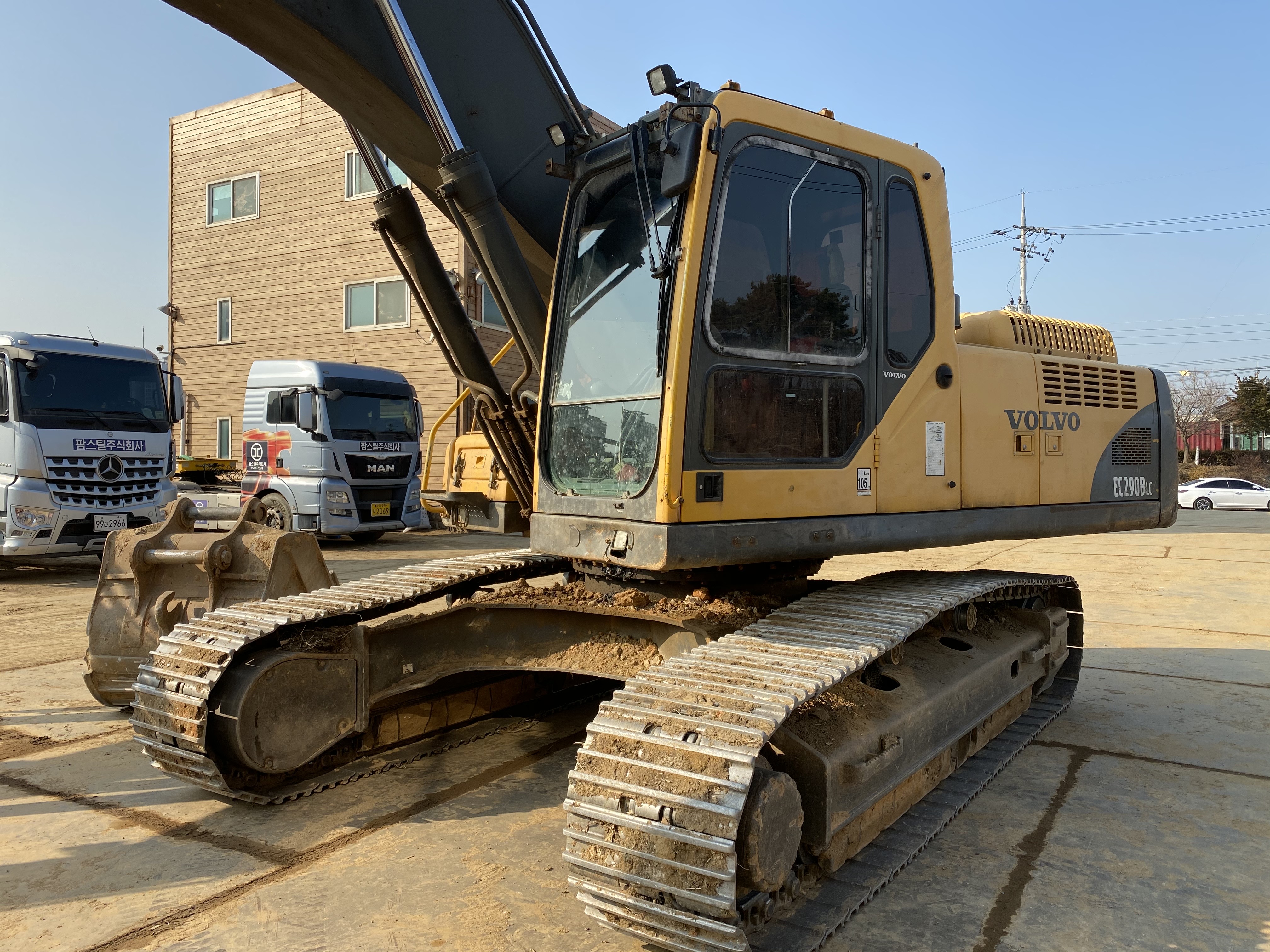 2008 VOLVO EC290B 판매합니다. (6362)