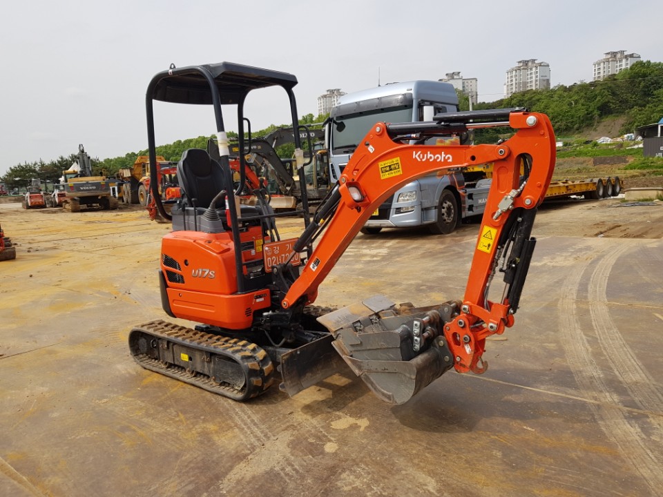 2018 구보다 U-17 미니굴삭기 판매합니다. (7200)