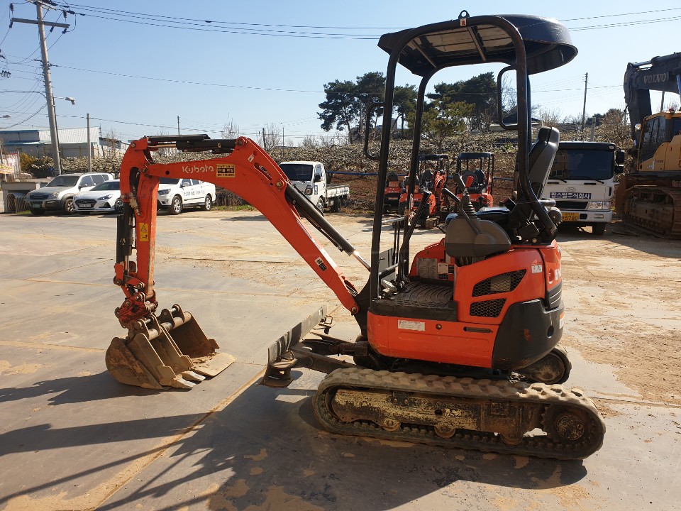 2017 구보다 U-17 미니굴삭기 판매합니다. (5774)