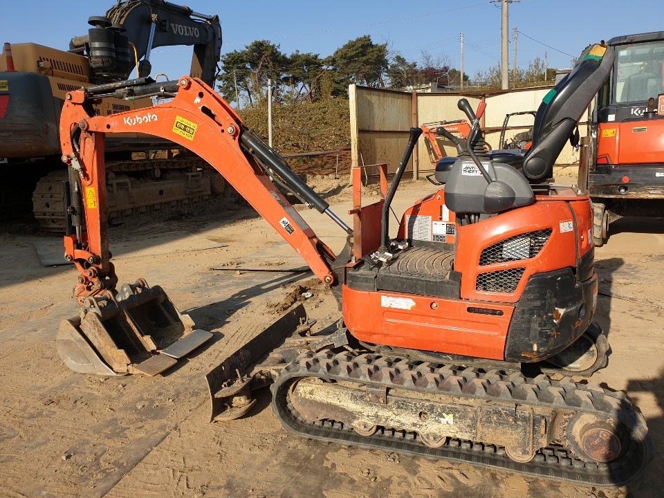 2018 구보다 U-17 미니굴삭기 판매합니다. (7203)