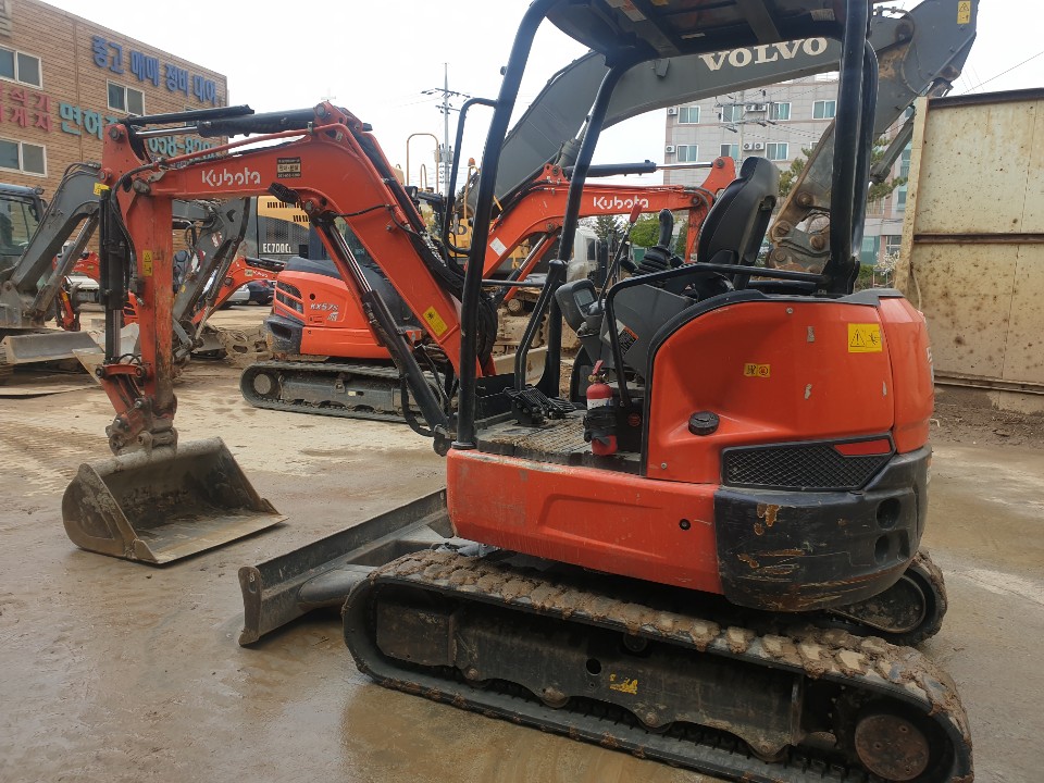 2017 구보다 U-30 미니굴삭기 판매합니다. (5422)