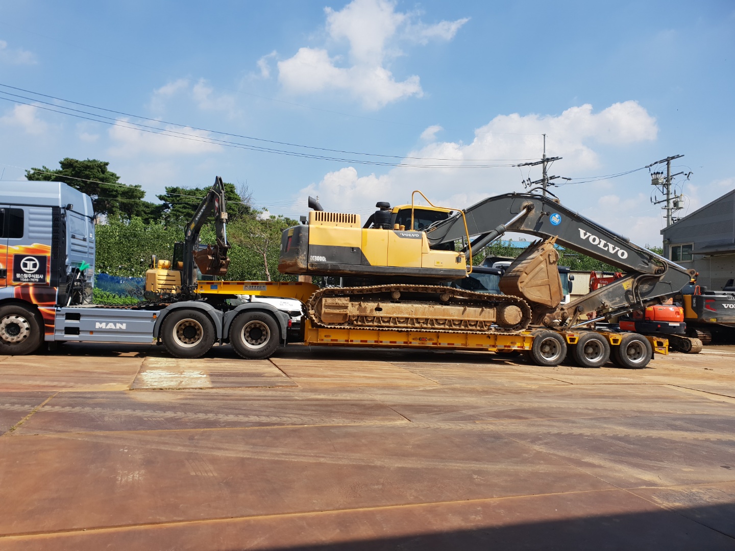 2012 VOLVO EC300D 판매합니다. (8598)