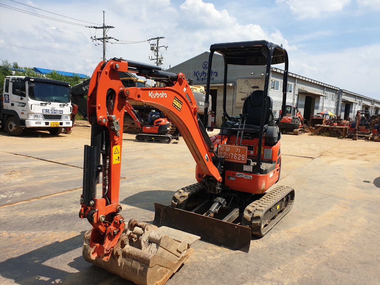 2018 구보다 U-17 미니굴삭기 판매합니다. (7628)