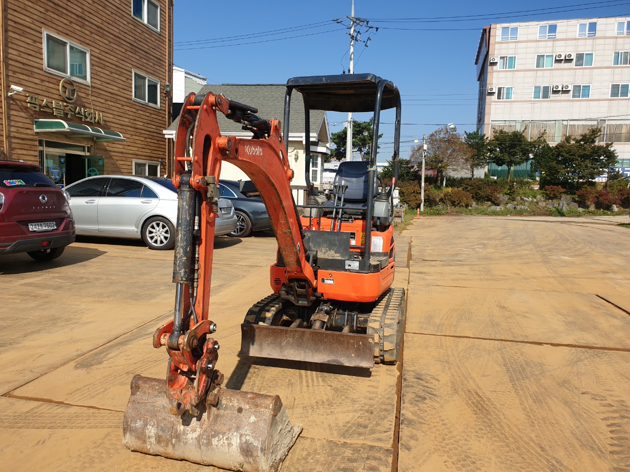 2016 구보다 U-17 미니굴삭기 판매합니다. (3456)