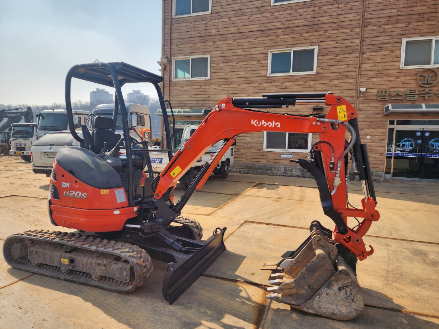 2017 구보다 U-20 미니굴삭기 판매합니다. (1368)