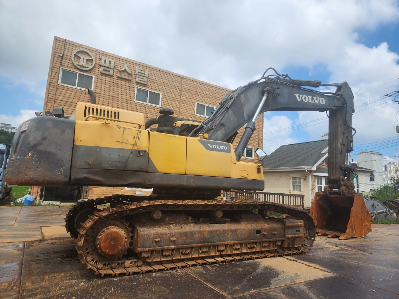 2013 VOLVO  EC480D  판매합니다. (7556)