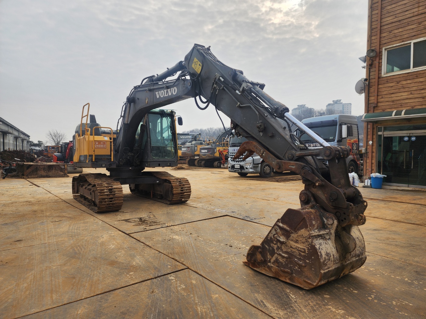 2015  VOLVO  ECR145E  판매합니다. (8862)