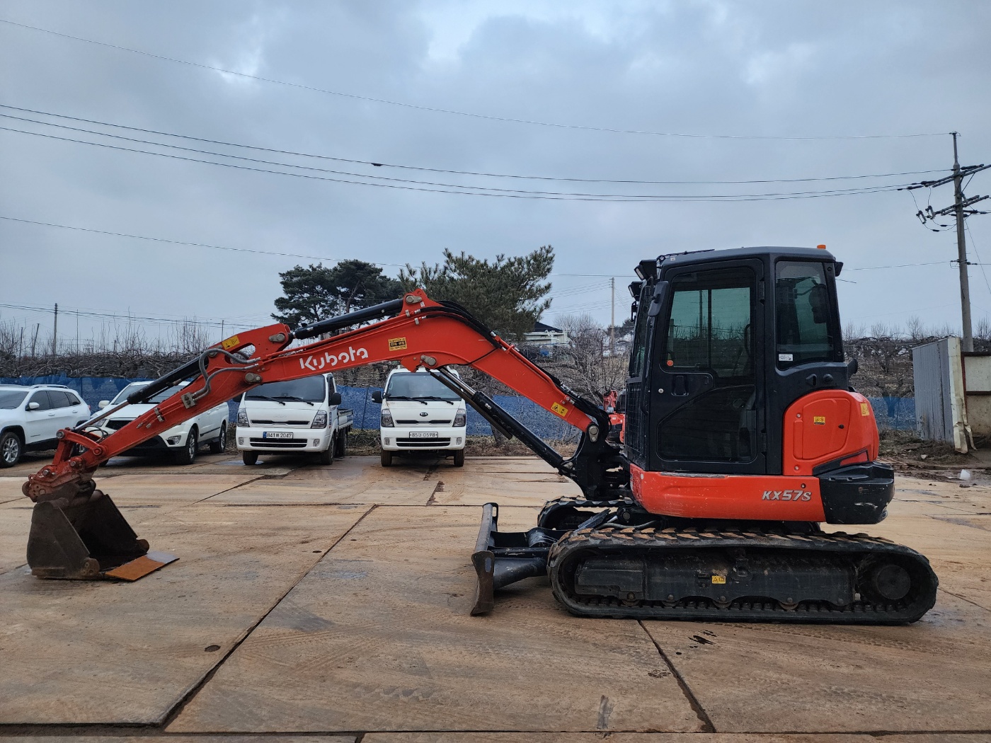 2021 구보다 KX57 미니굴삭기 판매합니다. (7401)