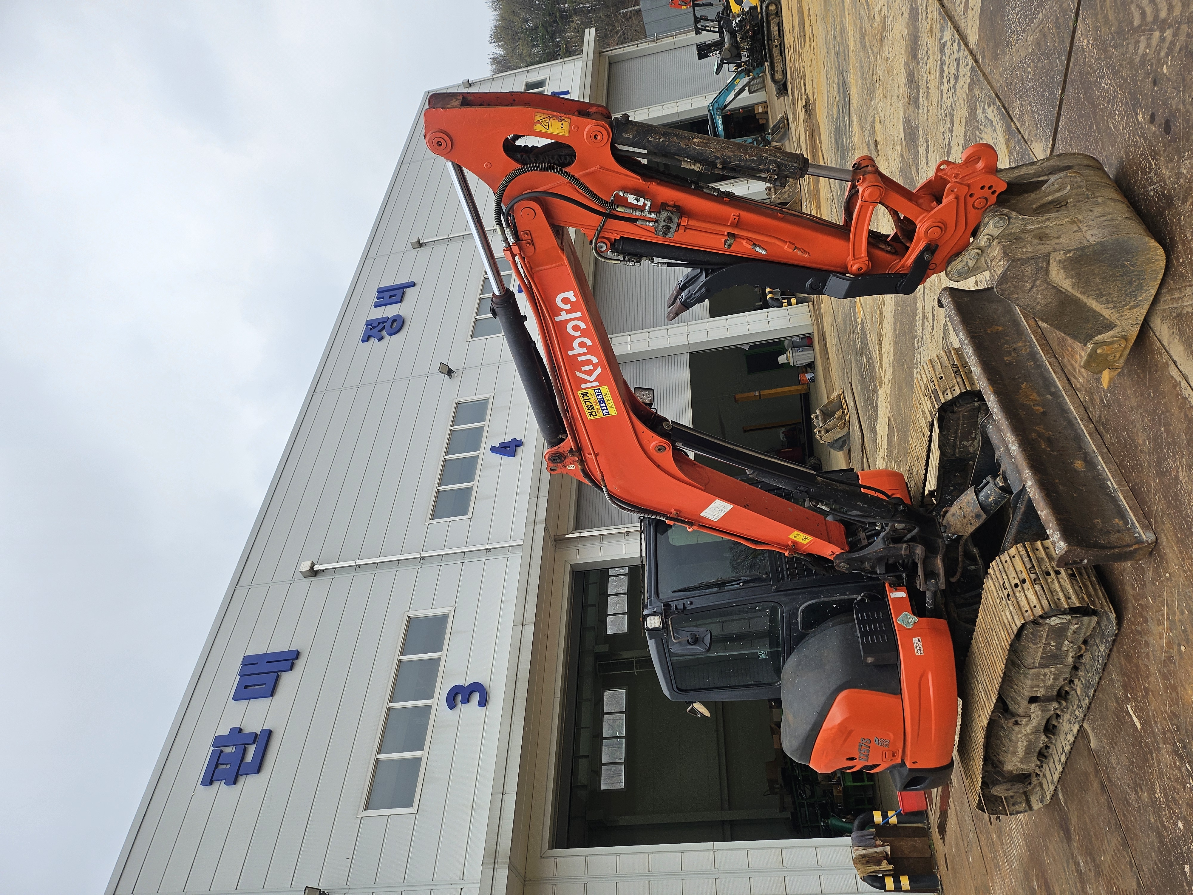 2021 구보다 KX57 미니굴착기 판매합니다 (7400)