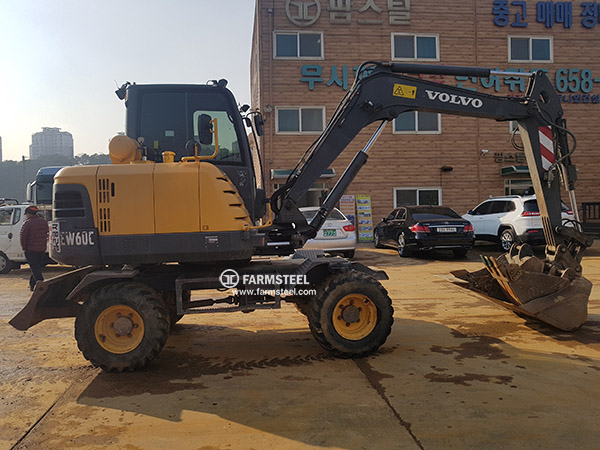 2013  VOLVO  EW60C  Excavator. (5177)