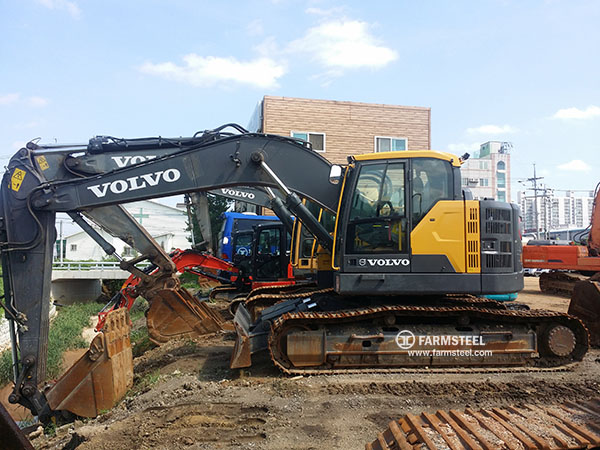 2015 VOLVO  ECR235EL  Excavator. (5077)