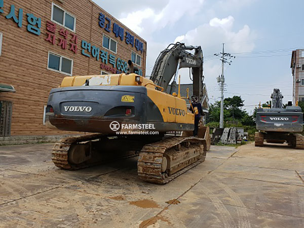 2008 VOLVO  EC360BLC  Excavator. (5901)