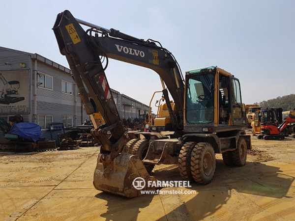 2012 VOLVO  EW145BP  Excavator. (8580)