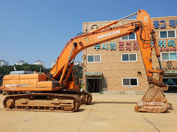 2009 DOOSAN DX300LCA Excavator. (7370)