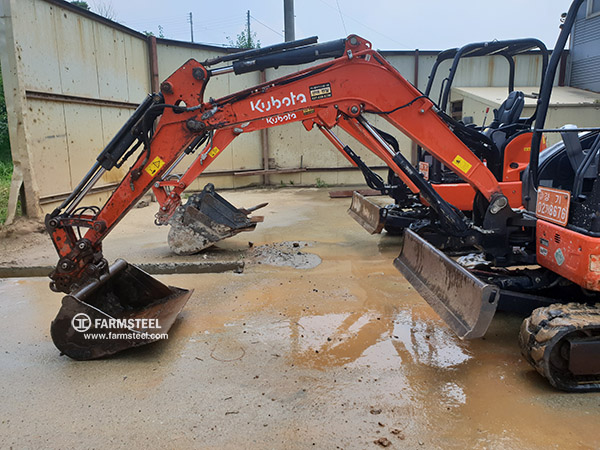 2017 KUBOTA U-30-6S Excavator. (8676)