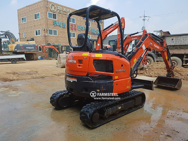 2017 KUBOTA U-30-6S Excavator. (8676)
