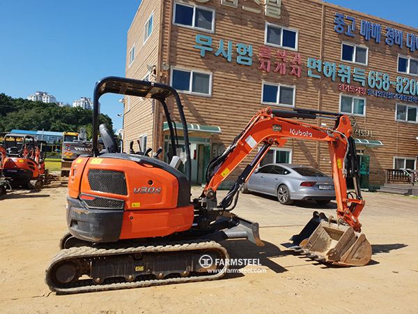 2017 KUBOTA U-30-6S Excavator. (5421)